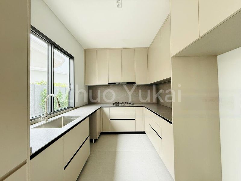8 Bed Bungalow (Landed) for Sale in  Parry Avenue - Image 12